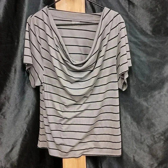 Converse Gray Striped Short Sleeve Tee - Picture 5 of 5